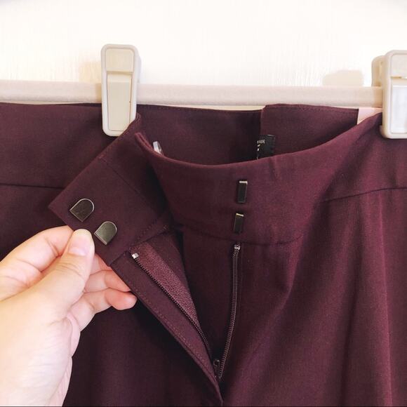 Ann Taylor Maroon Modern Slim Leg Dress Pants - Picture 6 of 12